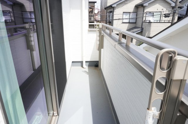 越谷市大字下間久里 新築分譲住宅 全2棟 No,1のバルコニー