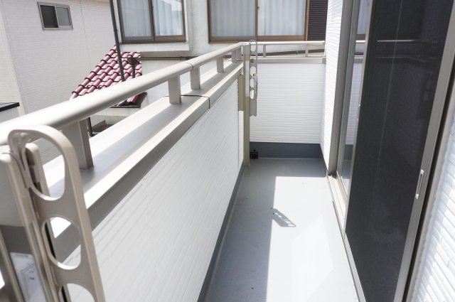 越谷市大字下間久里 新築分譲住宅 全2棟 No,1のバルコニー