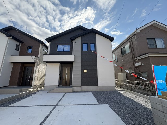 宇都宮市東峰町 ２期 新築住宅 全４棟の外観|〇1号棟【4LDK+SIC+2WIC】
リビングイン階段採用♪ご家族のコミュニケーションが捗る間取りプラン。2階４部屋プラン♪
※2025年11月撮影