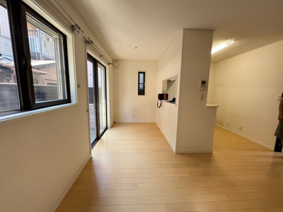 【居間・リビング】 | 旭区大宮戸建て
