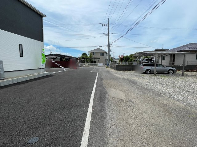 新築戸建・建売　大田原市末広第5　Cradle Garden　全4棟の前面道路含む現地写真