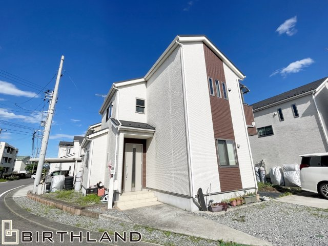 中古戸建・中古住宅　矢吹町善郷内　太陽光パネル搭載　4LDK　善郷小・矢吹中の外観|太陽光パネル搭載の角地物件！