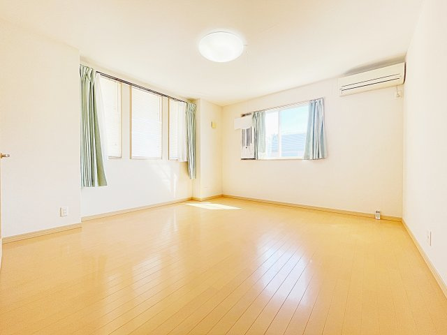 白河市白坂愛宕山　中古戸建　の洋室