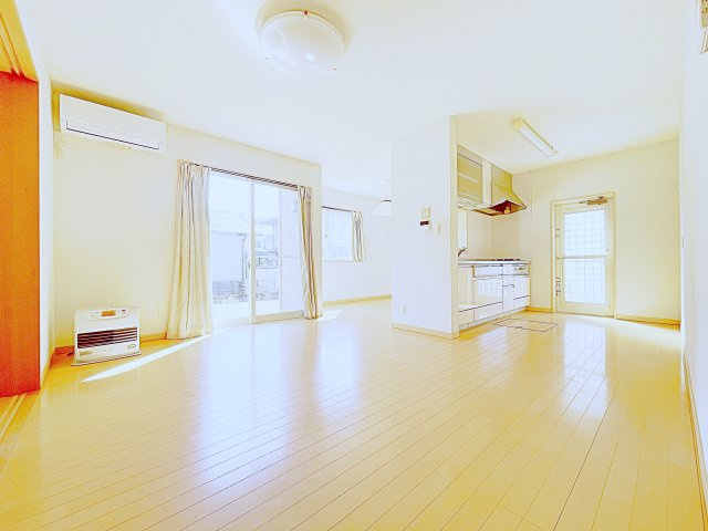 白河市白坂愛宕山　中古戸建　の居間・リビング