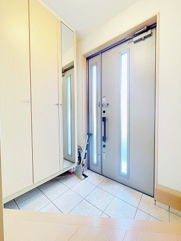 白河市白坂愛宕山　中古戸建　の玄関