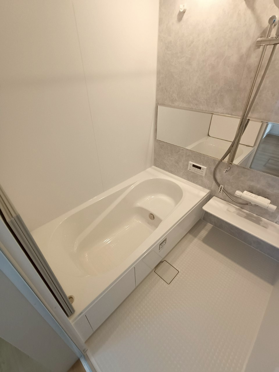 八潮市　八條　新築戸建　全1棟の浴室|施工例です