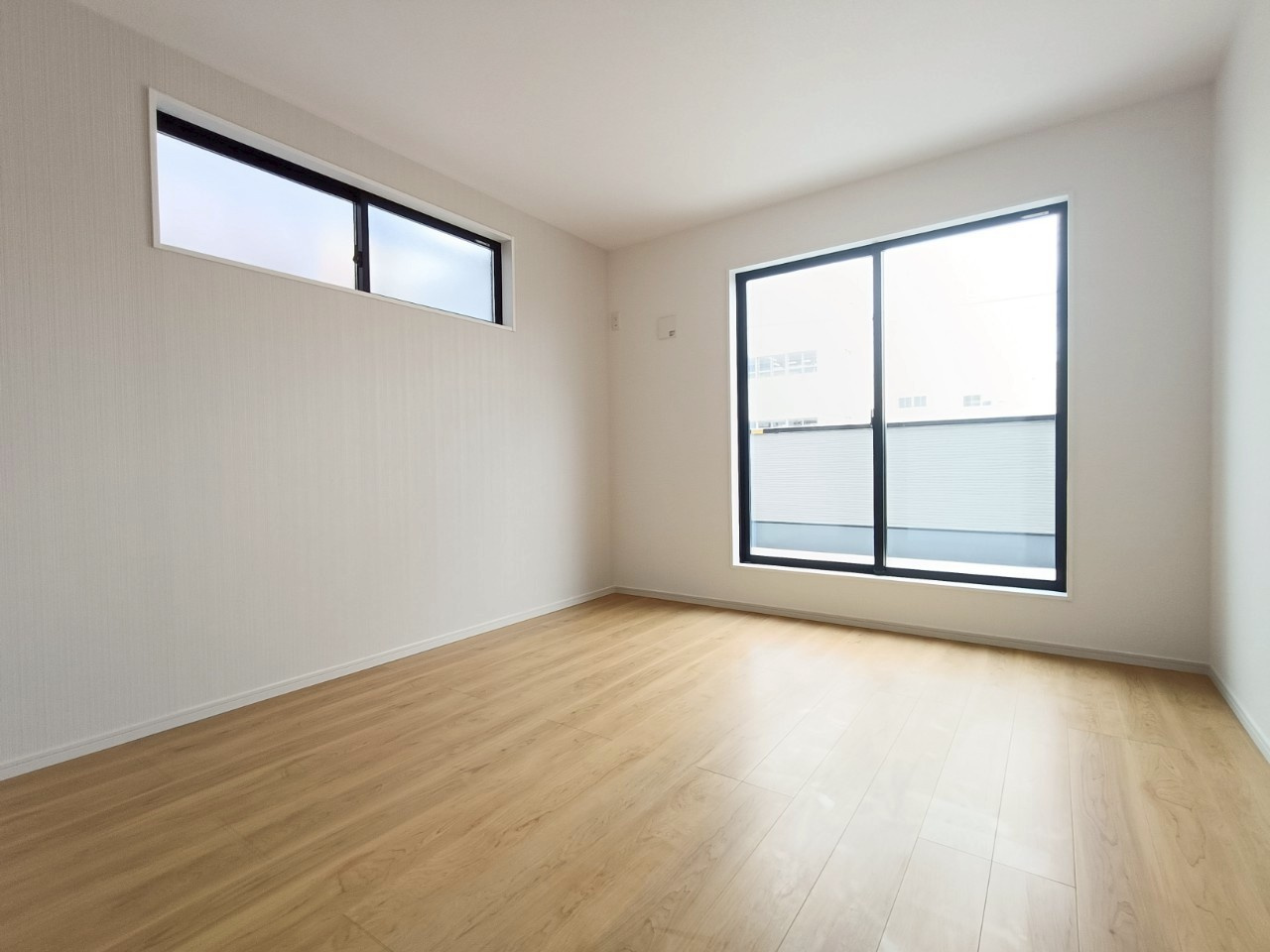 八潮市　八條　新築戸建　全1棟の洋室|施工例です