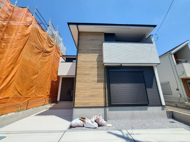 八潮市　八條　新築戸建　全1棟