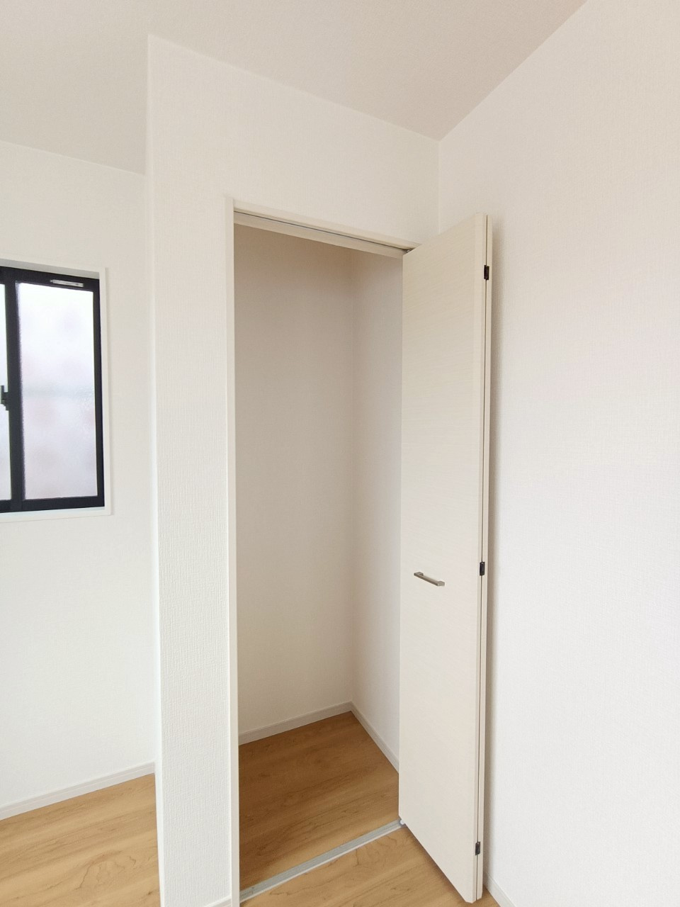 八潮市　八條　新築戸建　全1棟の収納|施工例です