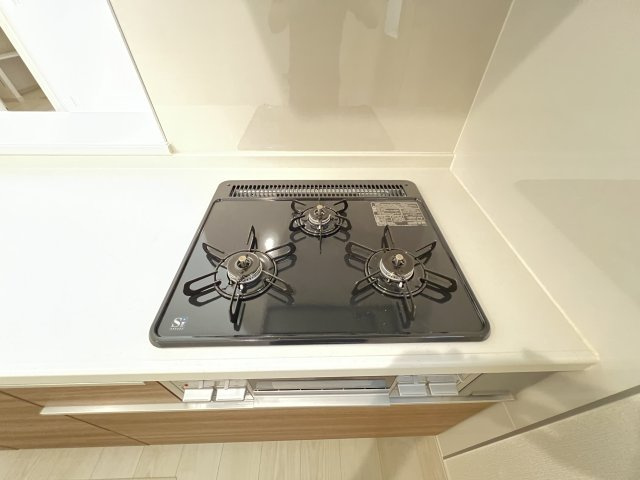 橿原市四条町５期全２棟のキッチン|ガスコンロ3口