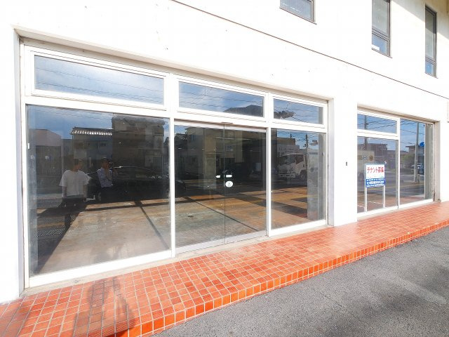 杉田店舗ビル