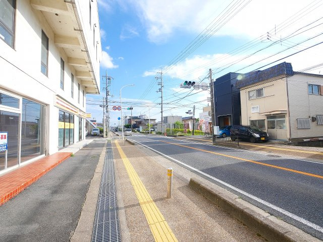 杉田店舗ビル