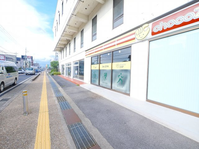 杉田店舗ビル