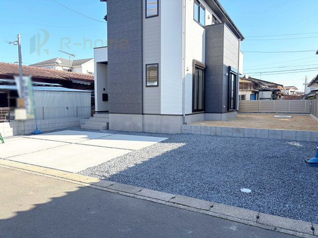 ひたちなか市津田4期　新築戸建て　1号棟の駐車場|カースペースは2台お停めいただけます♪