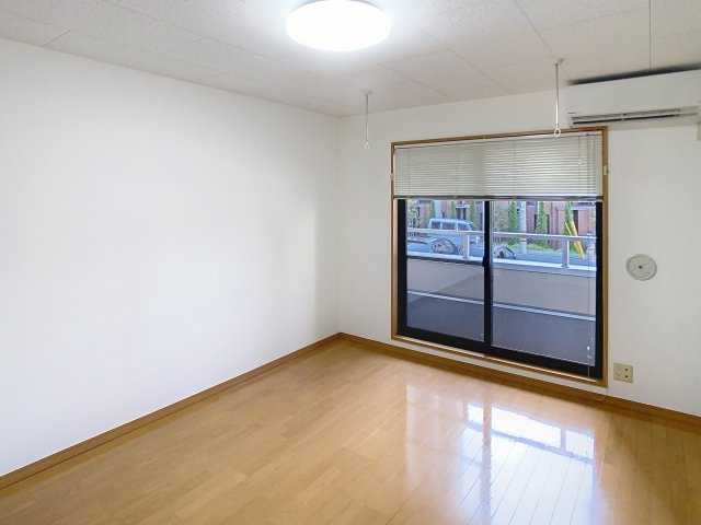 カリオンの洋室|ゆったり過ごせる居間です