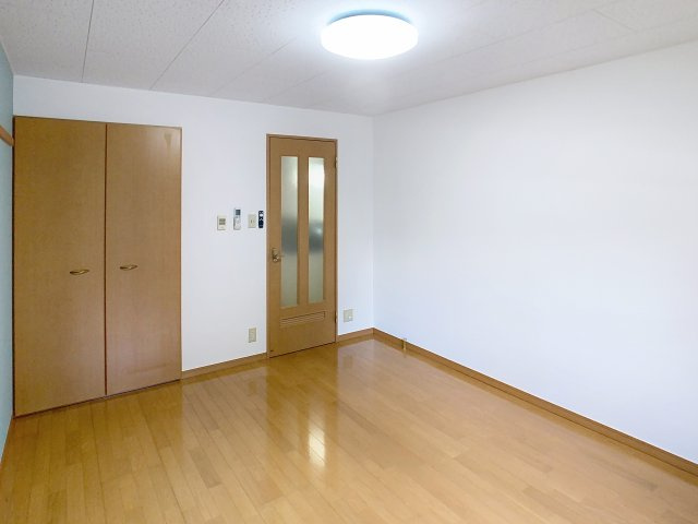 カリオンの居間・リビング|こちらのリビングで趣味の時間をお楽しみください