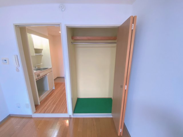 リバティ久保の収納|同物件別部屋イメージ写真