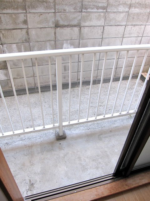 平和コーポ1号館のバルコニー