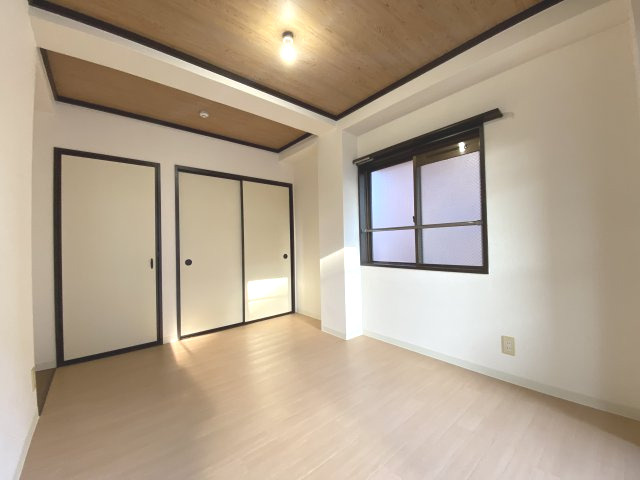 【居間・リビング】