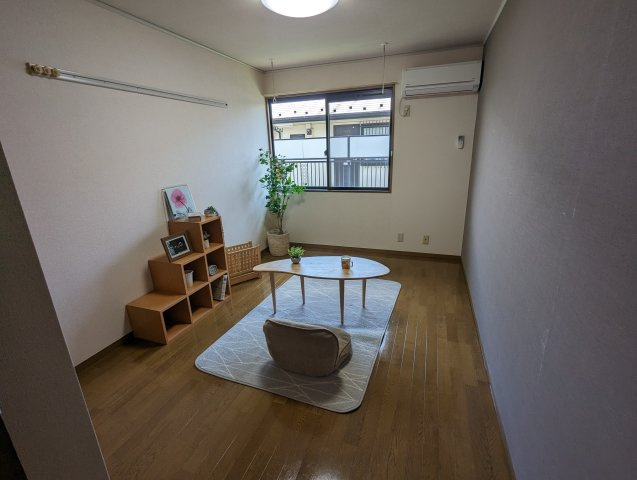 エントピア新秋津　Ａの洋室|参考写参考写真です。別のお部屋の写真です。家具雑貨類は設置イメージです。真です。別のお部屋の写真です。家具雑貨類は設置イメージです。