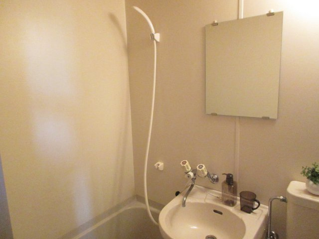 エントピア新秋津　Ａの洗面所|参考写真です。別のお部屋の写真です。家具雑貨類は設置イメージです。