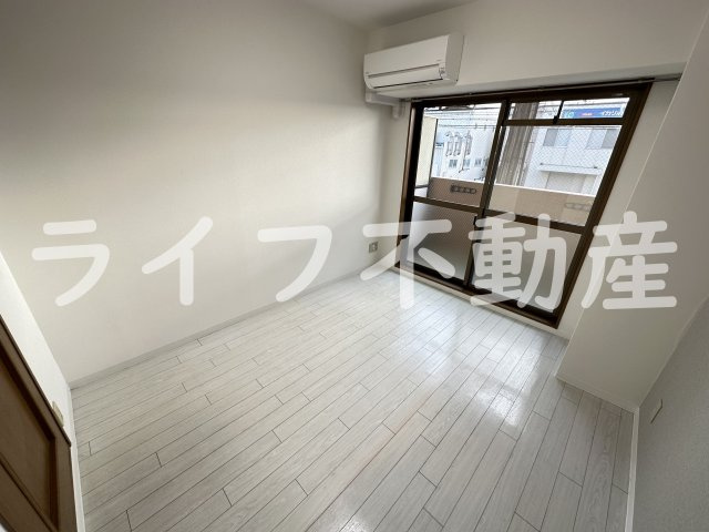 イマザキマンションエヌワンの居間・リビング|おしゃれなリビングです