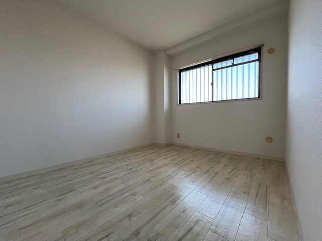 ヒカリハイツドイⅡの洋室