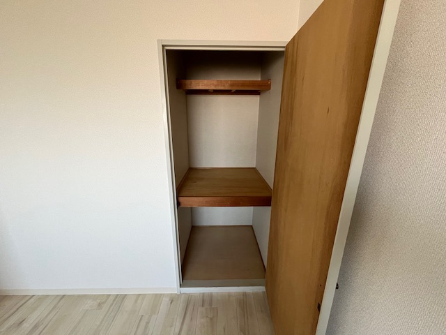 ヒカリハイツドイⅡの収納
