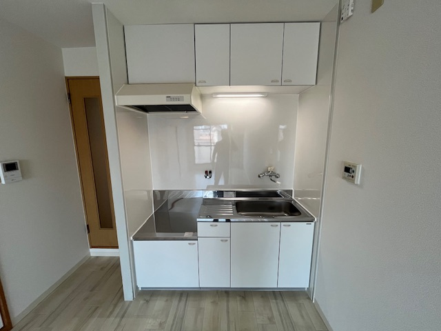 ヒカリハイツドイⅡのキッチン|同物件別部屋イメージ写真