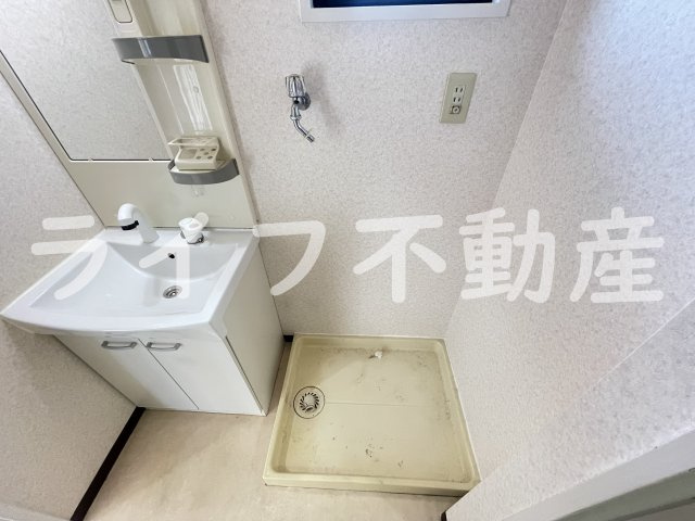 フェルザ長田の洗面所|使いやすい洗面所です