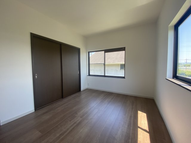 広川町中古住宅の洋室