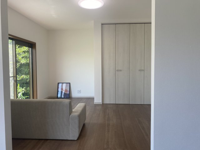 広川町中古住宅の居間・リビング|掲載されている家具は売買の対象外です。