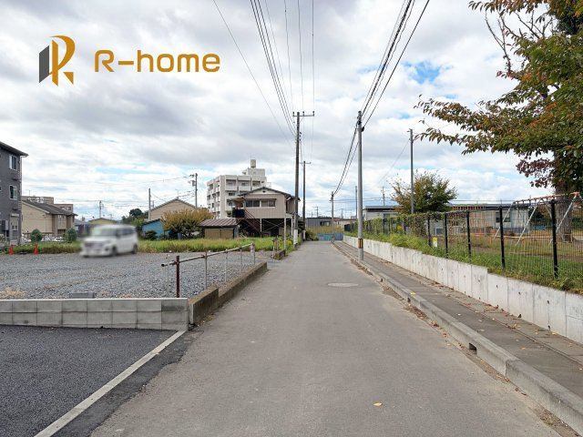 水戸市西原第9　新築戸建て　2号棟の前面道路含む現地写真|堂々！建物完成♪実際のお部屋をご見学可能です♪
ご見学が一番の資料！お気軽にお問い合わせ下さい♪