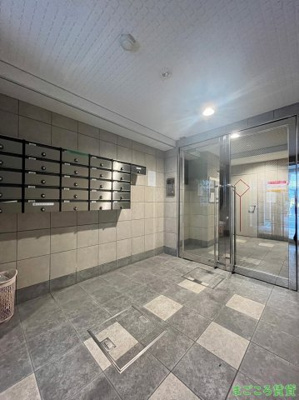 【エントランス】 | プレミアム本町