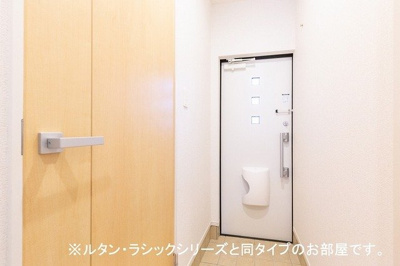 【玄関】 | アルストロメリア | 落ち着いた玄関です