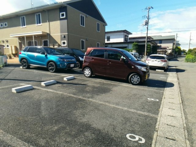 エスペランサ堤の駐車場