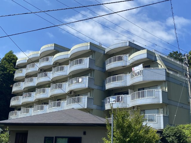 ベルエール熱海来の宮の外観