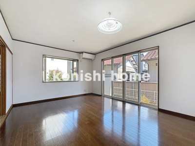 【居間・リビング】 | 桜区町谷3丁目戸建