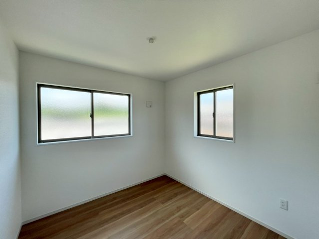 【洋室】 | 吉岡町大久保　2号棟