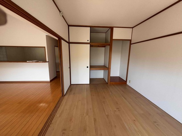 【洋室】 | ブリス旭ヶ丘