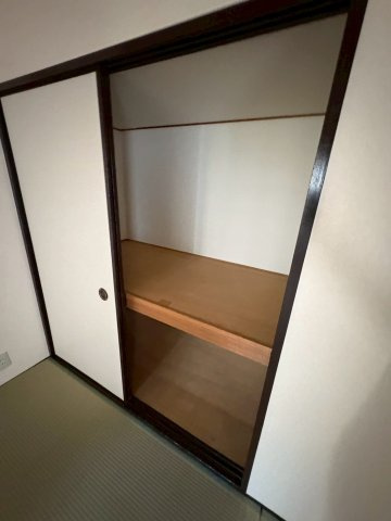 大阪市西区南堀江２丁目の賃貸マンションの収納