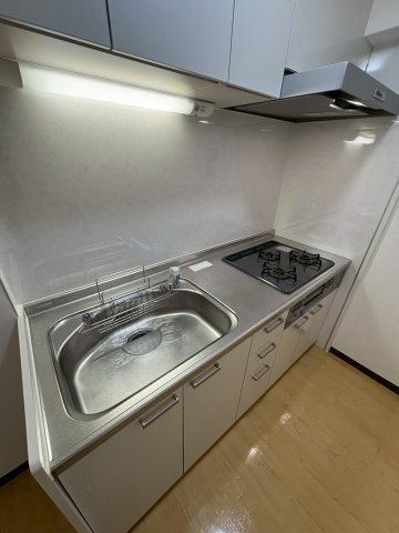 大阪市西区南堀江２丁目の賃貸マンションのキッチン