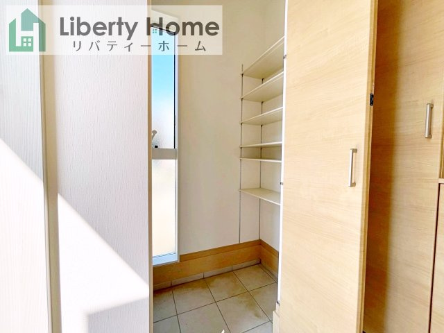 水戸市河和田町　中古戸建の玄関