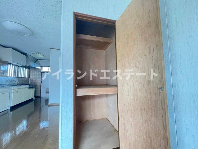 サンテラス　2人入居相談　ペット相談　大型バイク相談の収納