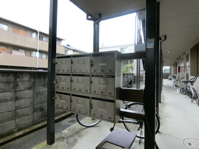 【エントランス】 | P＆Kマンション