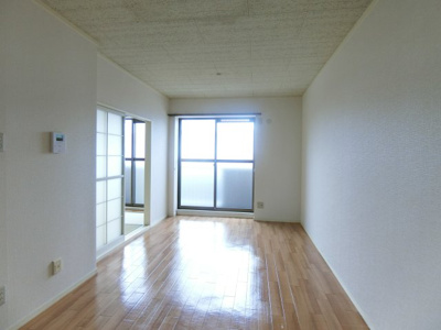 【居間・リビング】 | P＆Kマンション