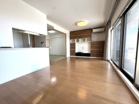 ルネ神戸星陵台の居間・リビング