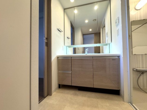 ルネ神戸星陵台の洗面所