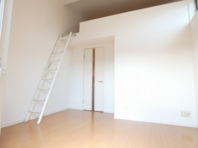 【洋室】 | アモーレ笠取