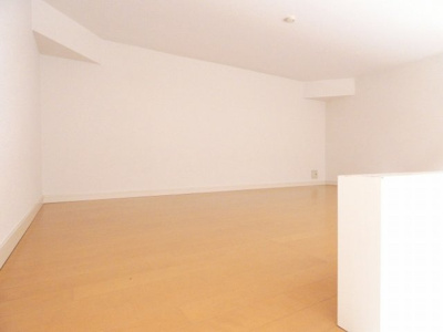 【寝室】 | アモーレ笠取